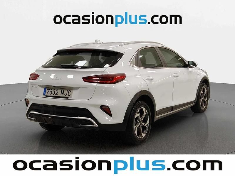 Usado Kia XCeed 120 CV (88 kW) 2023 Blanco SUV