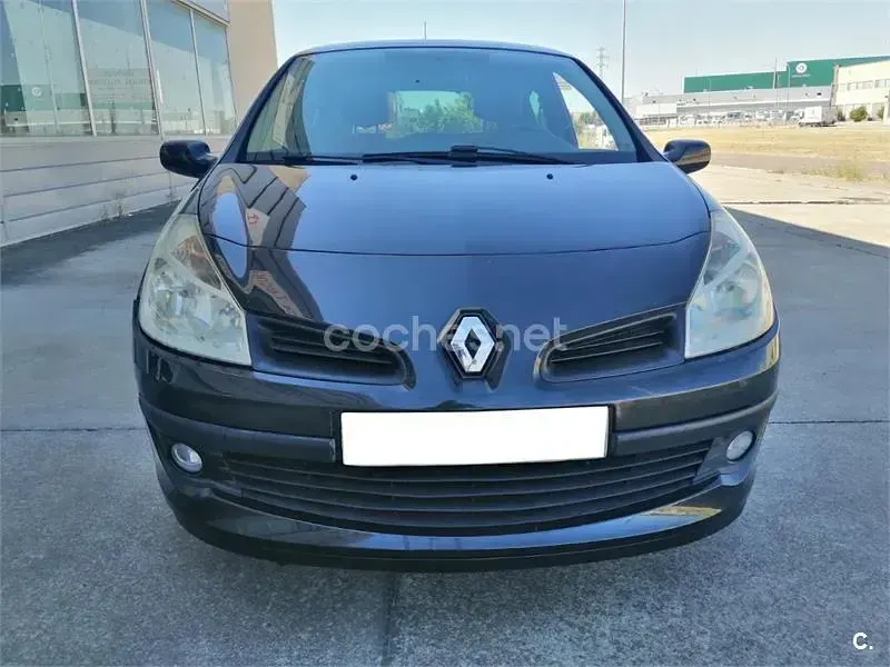Usado Renault Clio II Rip Curl 75 CV (55 kW) 2008 Negro Berlina
