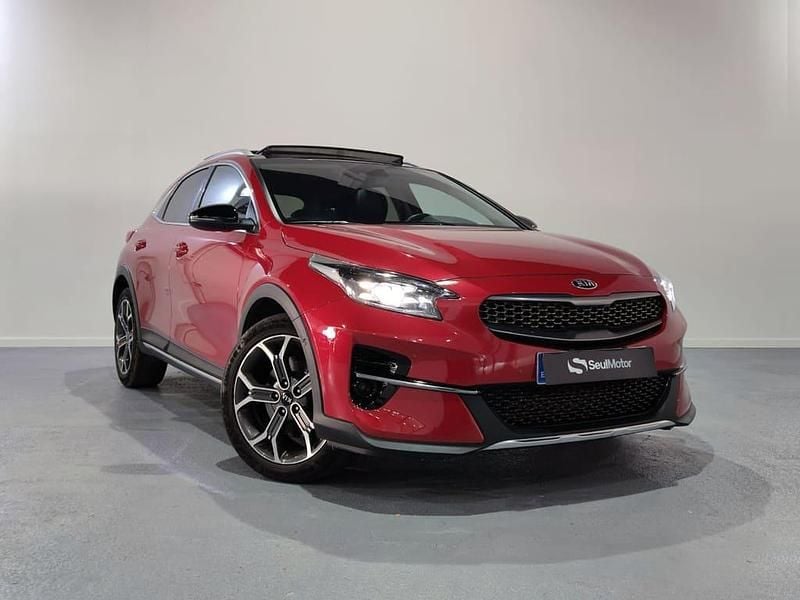 Rojo Usado 2021 Kia XCeed SUV | 20.899 € (Precio justo) - Imagen 1/4