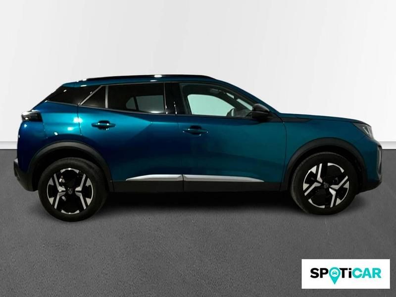 Usado Peugeot 2008 Allure 100 CV (73 kW) 2025 Azul SUV