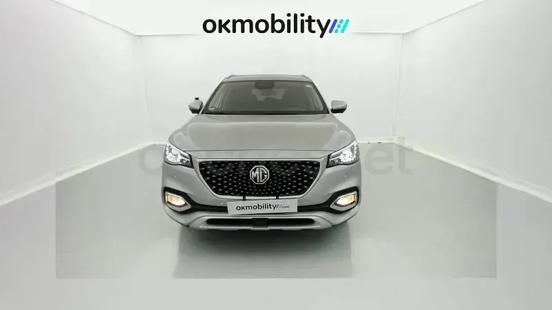 Używany MG HS Luxury 162 KM (119 kW) 2023 Szary SUV