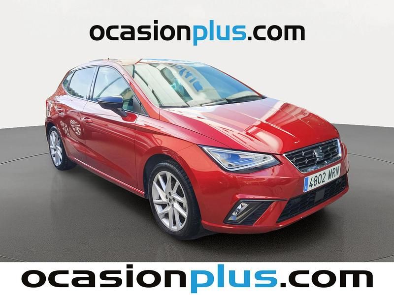 Usado Seat Ibiza FR 150 CV (110 kW) 2024 Rojo Berlina