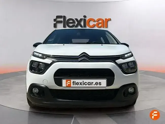 Usado Citroën C3 PureTech 100 CV (73 kW) 2024 Amarillo