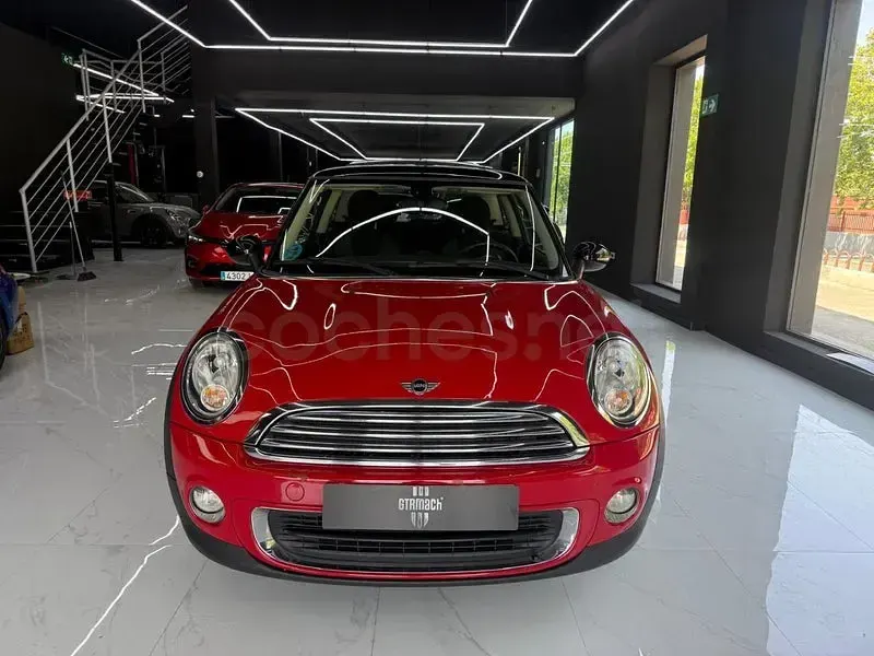 Usado Mini ONE 98 CV (72 kW) 2013 Rojo Utilitario