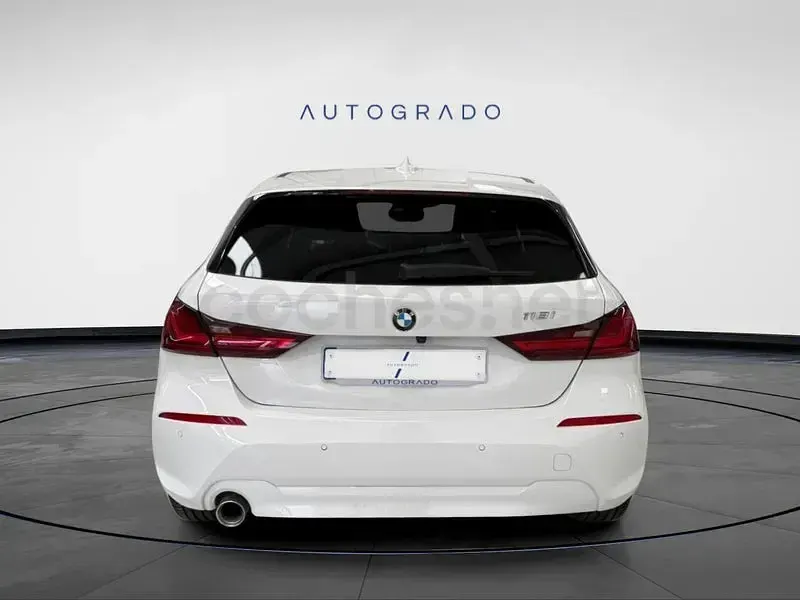 Usado BMW 118 Comfort Edition 136 CV (100 kW) 2024 Blanco Utilitario