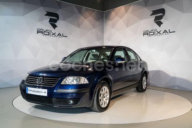 Azul Usado 2005 VW Passat Edition Berlina | 8500 € (Caro) - Imagen 1/4
