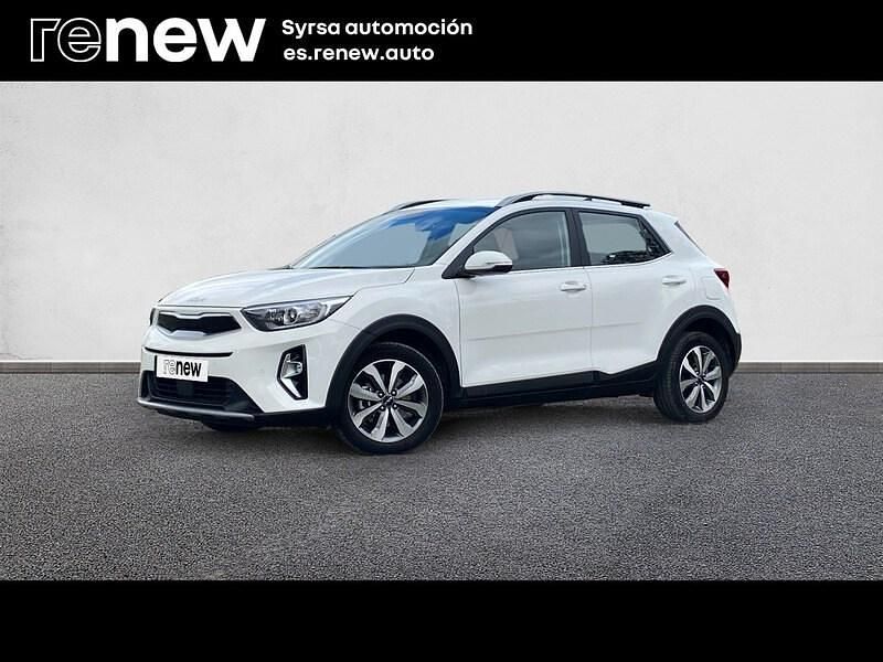 Usado Kia Stonic 79 CV (58 kW) 2022 Blanco SUV