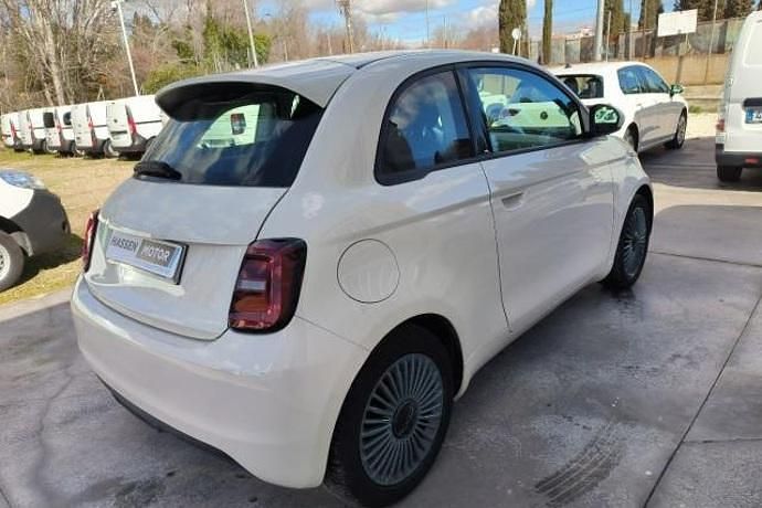 Usado Fiat 500 Icon 118 CV (86 kW) 2022 Berlina
