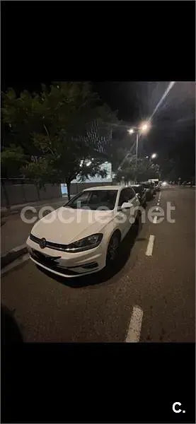 Usado VW Golf VII Advance 125 CV (91 kW) 2018 Blanco Berlina