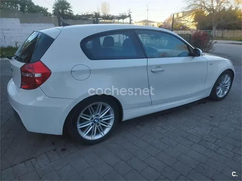 Usado BMW 116 115 CV (84 kW) 2009 Blanco Utilitario