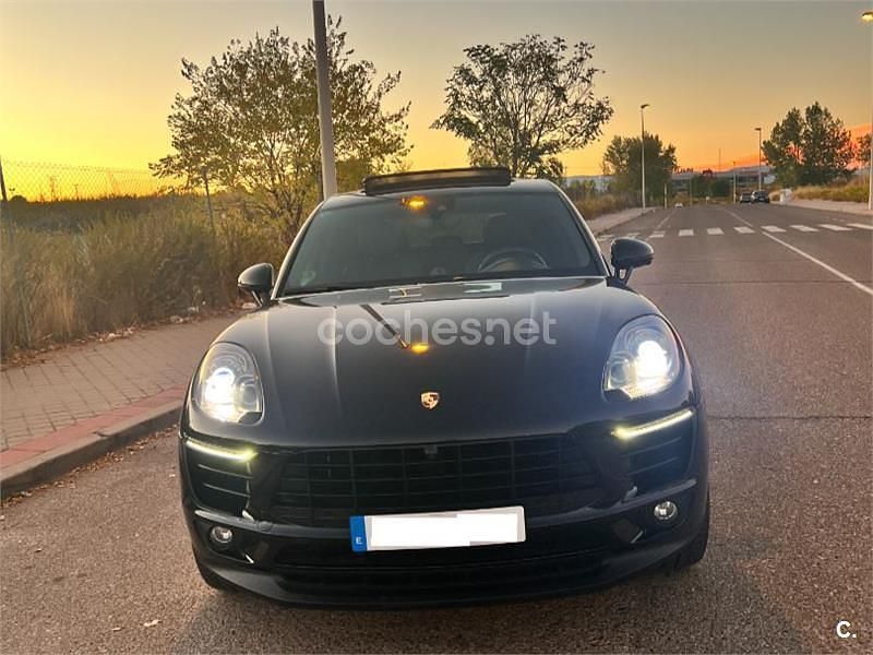Negro Usado 2017 Porsche Macan S SUV | 31.900 € (Super precio) - Imagen 1/4