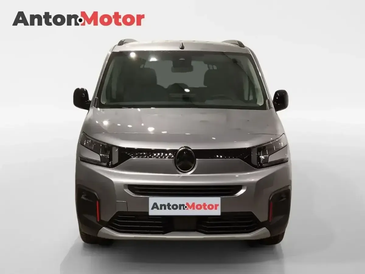 Nuevo Citroën Berlingo 130 CV (95 kW) 2025 Gris Monovolumen