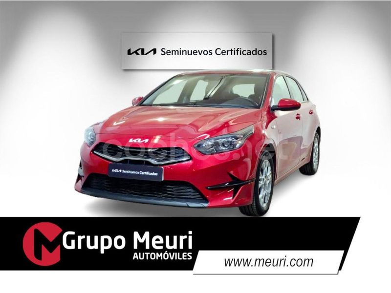Rojo Usado 2023 Kia Ceed Utilitario | 21.200 € (Precio justo) - Imagen 1/4