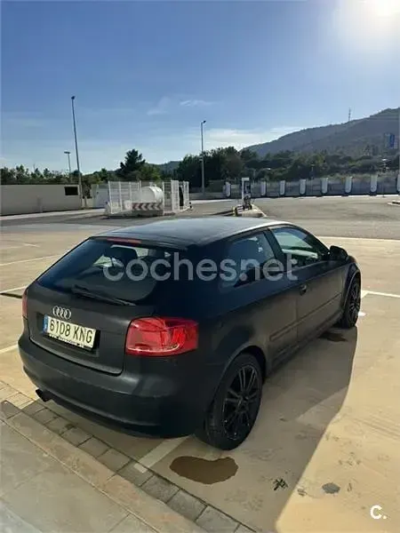 Usado Audi A3 105 CV (77 kW) 2009 Negro Utilitario