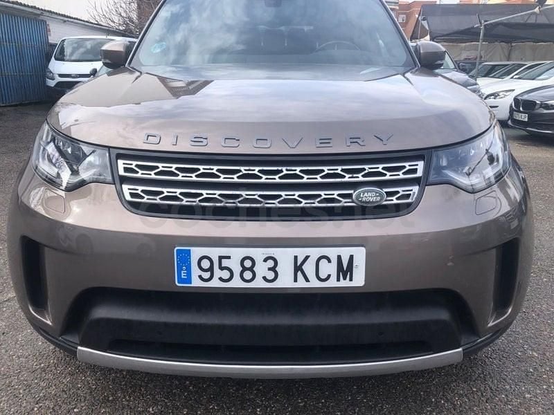 Usado Land Rover Discovery 5 HSE Luxury 180 CV (132 kW) 2017 Beige SUV