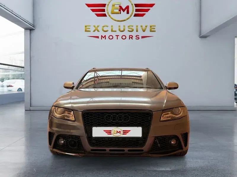 Usado Audi S4 333 CV (244 kW) 2010 Gris / plata Familiar
