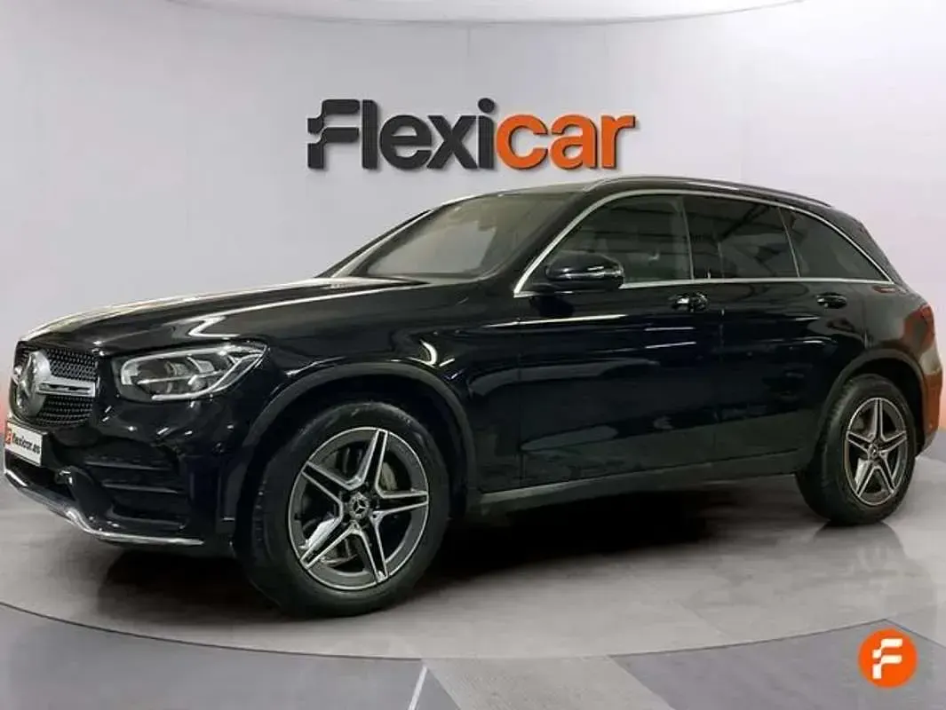 Używany Mercedes GLC220 194 KM (142 kW) 2022 Czarny SUV