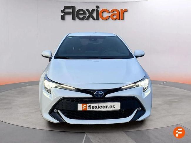 Usado Toyota Corolla Active 122 CV (89 kW) 2020 Blanco Berlina