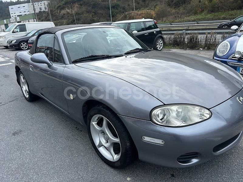 Gris / plata Usado 2003 Mazda MX5 Descapotable | 6900 € (Buen precio) - Imagen 1/4