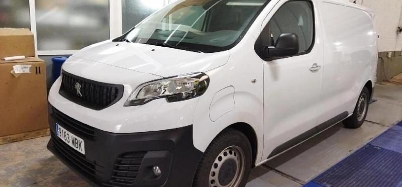 Usado Peugeot e-Expert 100 kW (136 CV) 2022 Epr blanc icy Van