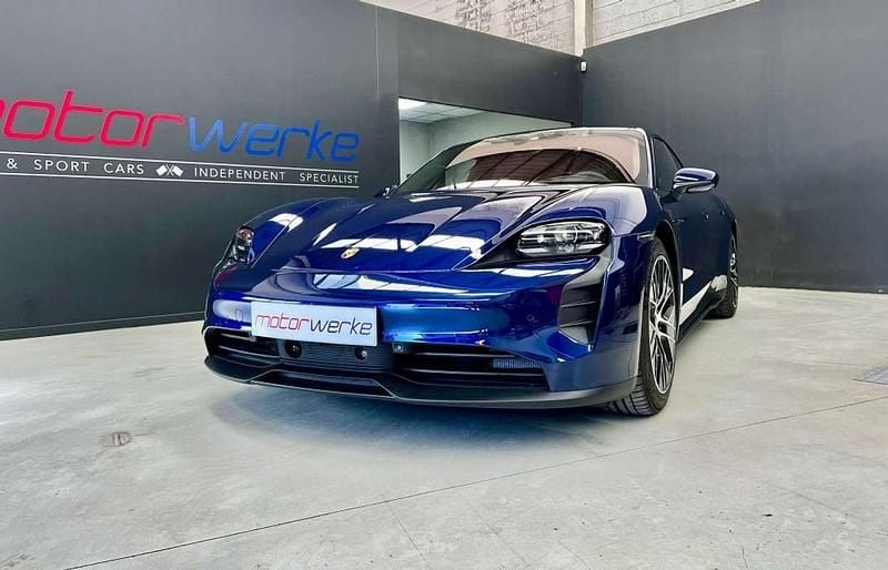 Usado Porsche Taycan GTS 439 kW (598 CV) 2022 Azul Berlina