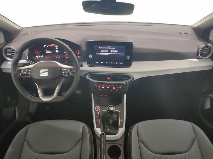 Usado Seat Ibiza XCELLENCE 115 CV (84 kW) 2025 Blanco Utilitario