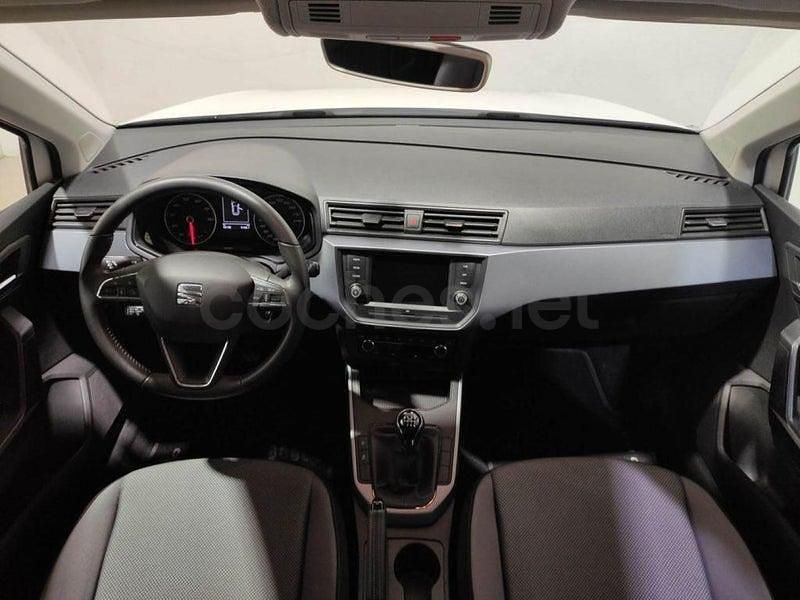 Usado Seat Arona Style 110 CV (80 kW) 2021 Blanco SUV