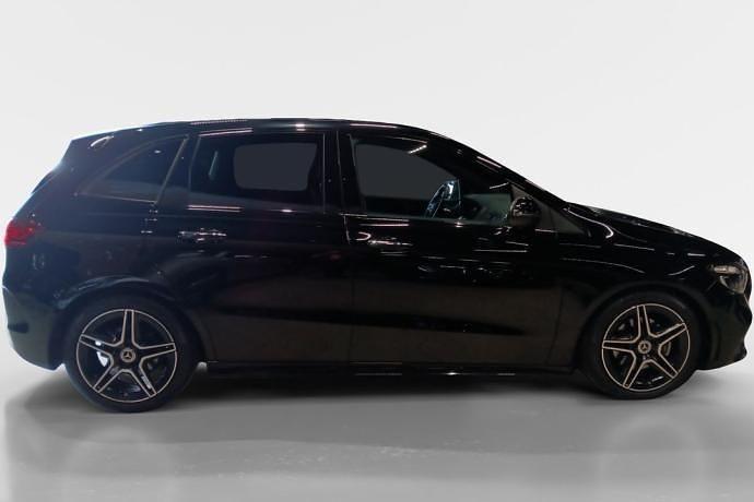 Usado Mercedes B200 150 CV (110 kW) 2025 Monovolumen