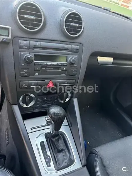 Usado Audi A3 Sportback Ambition 250 CV (183 kW) 2006 Negro Utilitario