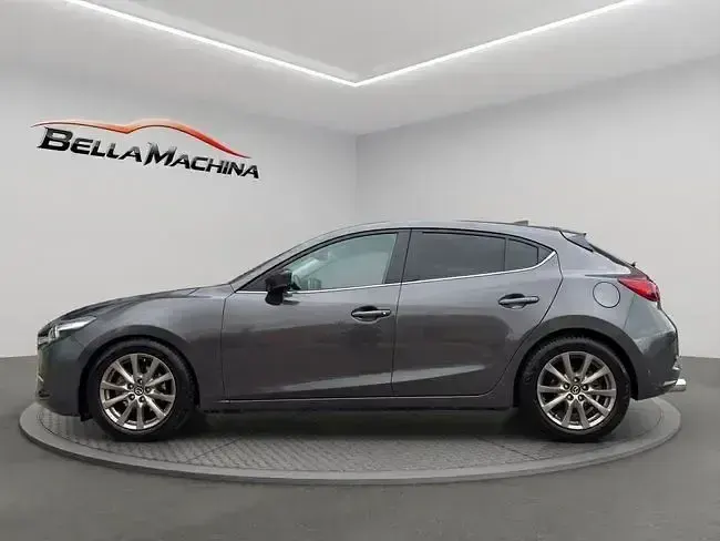 Usado Mazda 3 165 CV (121 kW) 2017 Gris / plata Berlina
