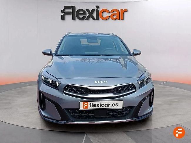 Usado Kia XCeed 141 CV (103 kW) 2024 Gris SUV