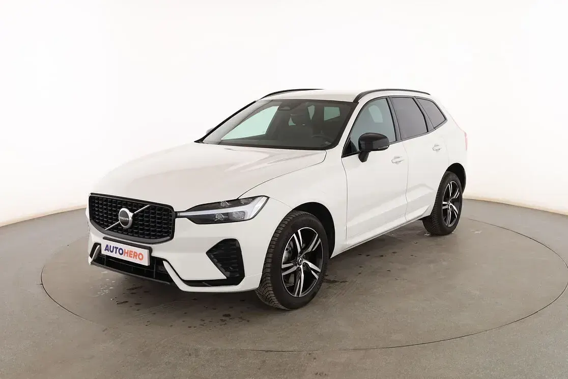 Usado Volvo XC60 R-Design 197 CV (144 kW) 2021 SUV