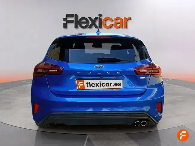 Käytetty Ford Focus ST-Line 125 HP (91 kW) 2023 Sininen