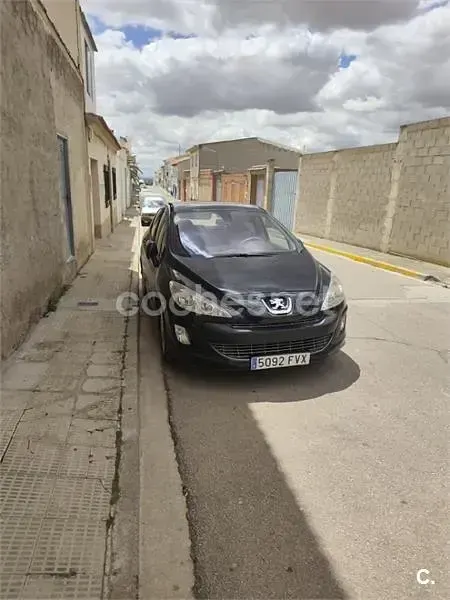 Usado Peugeot 308 Premium 110 CV (80 kW) 2007 Negro Utilitario