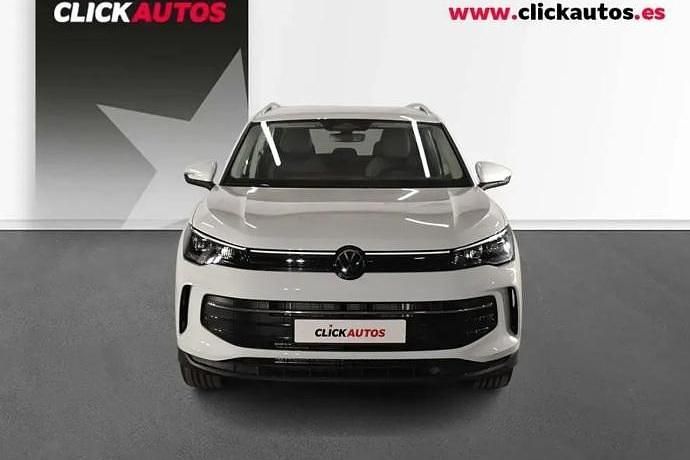 Usado VW Tiguan 150 HP (110 kW) 2025 Preto SUV