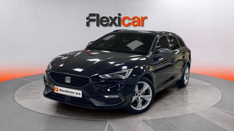 Usado Seat Leon FR 150 CV (110 kW) 2021 Negro Berlina