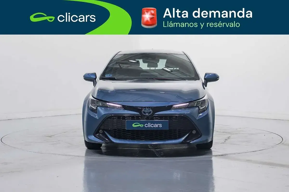 Usado Toyota Corolla Active 98 CV (72 kW) 2021 Azul Berlina