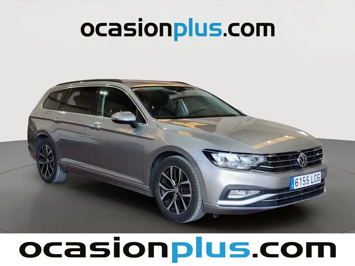 Usado VW Passat Executive 150 CV (110 kW) 2019 Gris Familiar