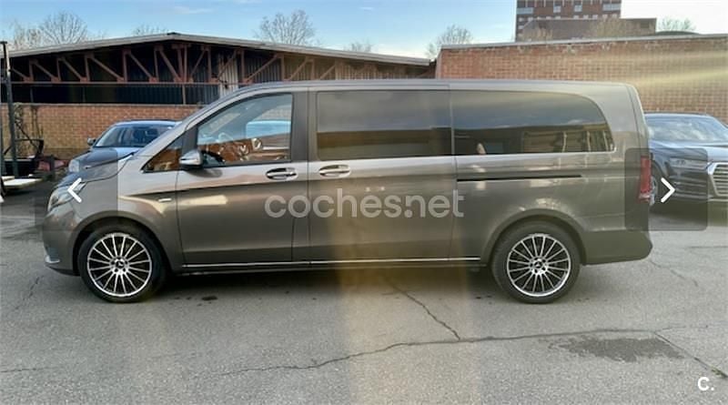 Usado Mercedes V250 Avantgarde 204 CV (150 kW) 2017 Beige Monovolumen