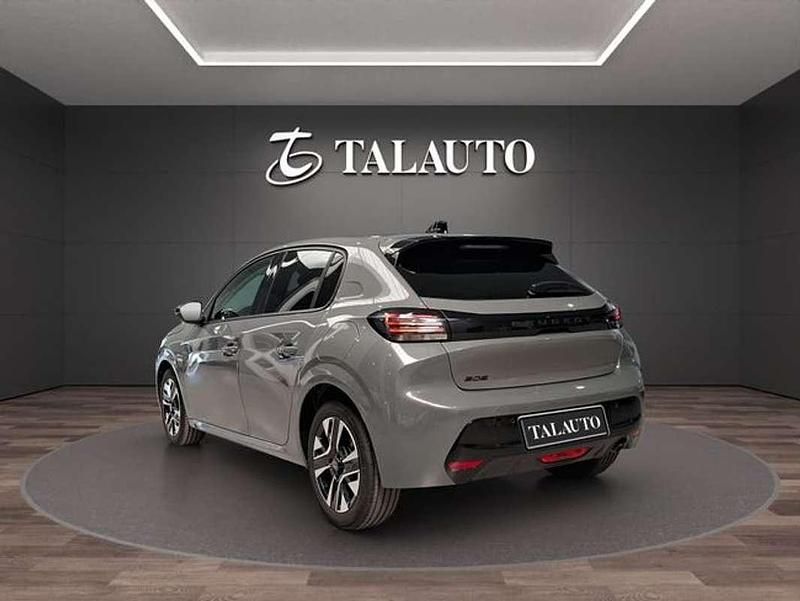 Nuevo Peugeot 208 Allure 102 CV (75 kW) 2025 Blanco Utilitario