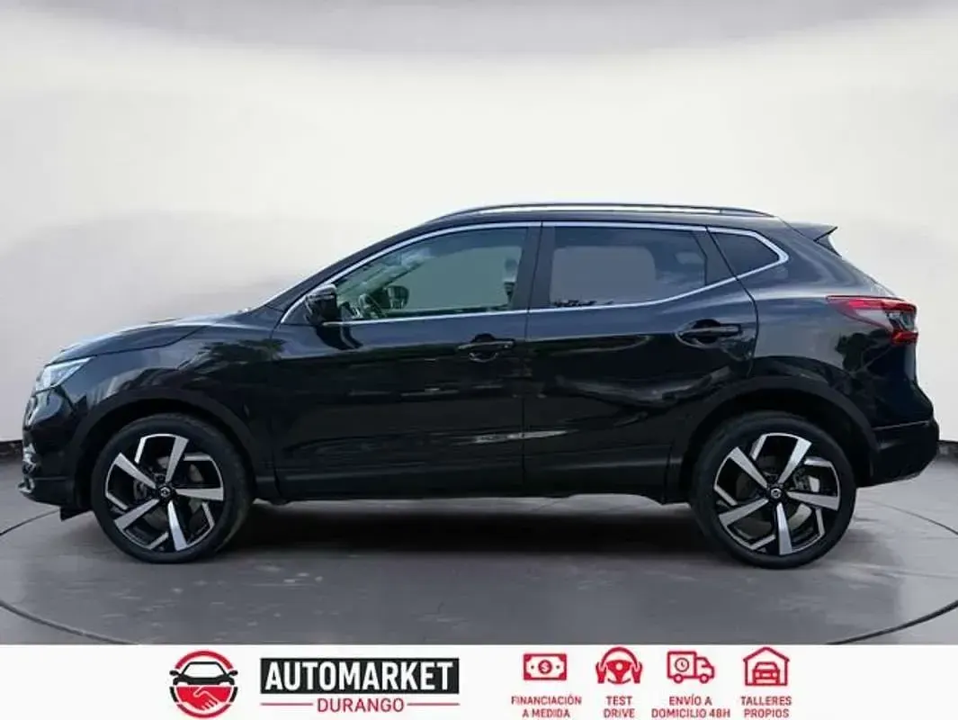 Käytetty Nissan Qashqai Tekna 130 HP (95 kW) 2018 Musta Katumaasturi
