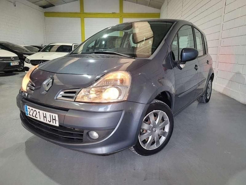 Usado Renault Modus Evolution 101 CV (74 kW) 2012 Gris Monovolumen