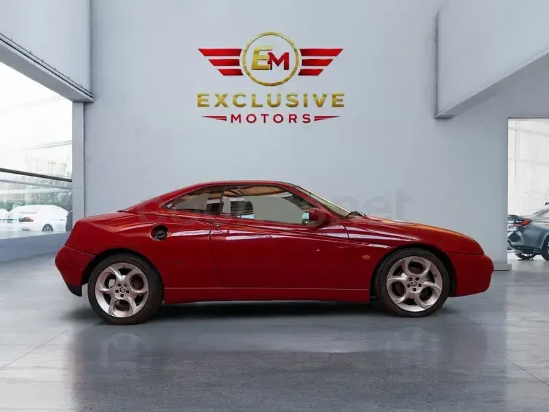 Usado Alfa Romeo GTV 165 CV (121 kW) 2003 Rojo Coupe