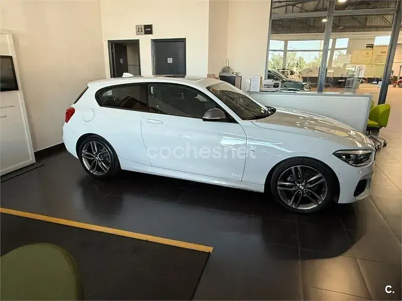 Usado BMW 118 150 CV (110 kW) 2017 Blanco Utilitario