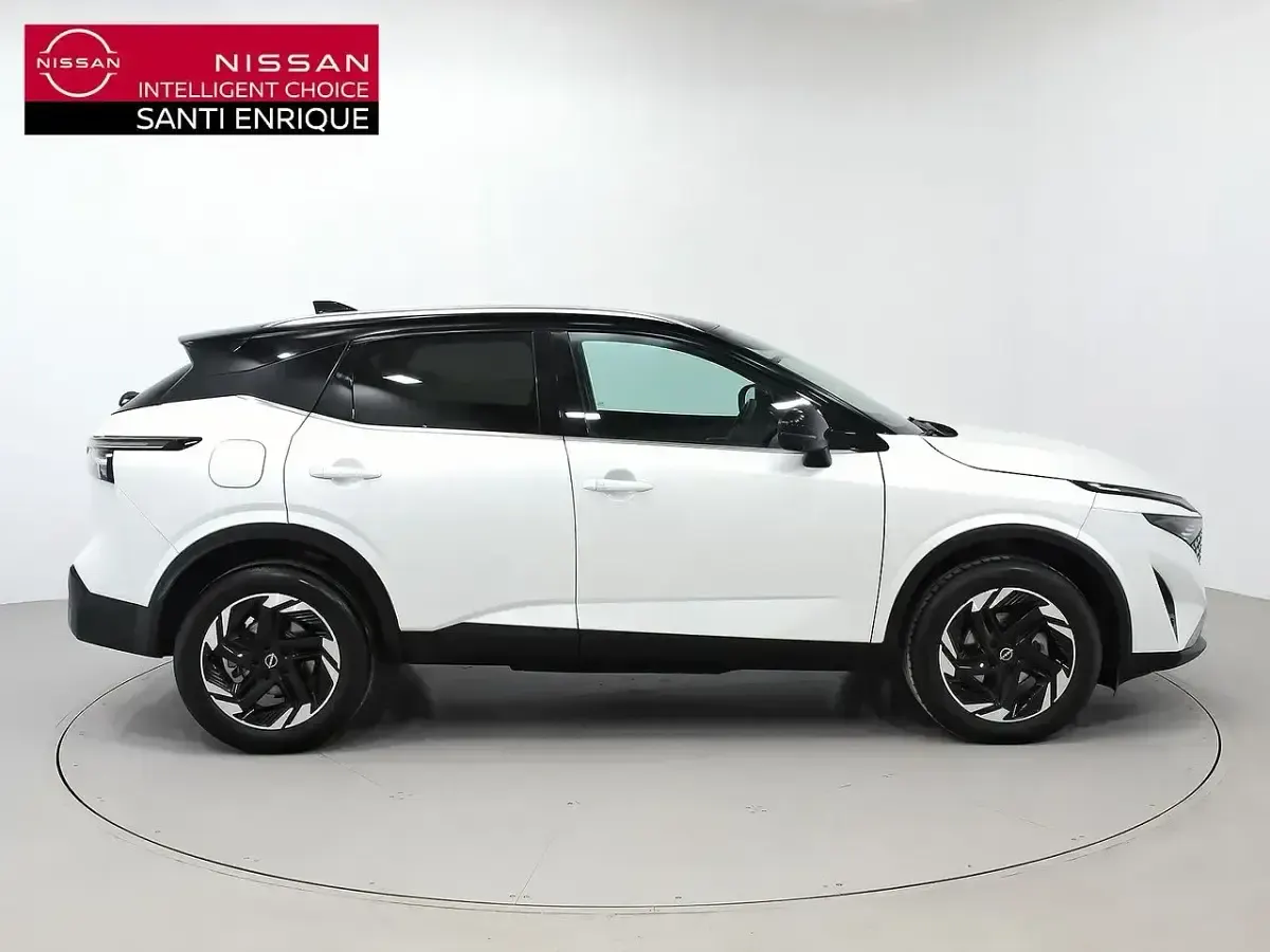 Usado Nissan Qashqai N-Connecta 140 CV (102 kW) 2025 Blanco SUV