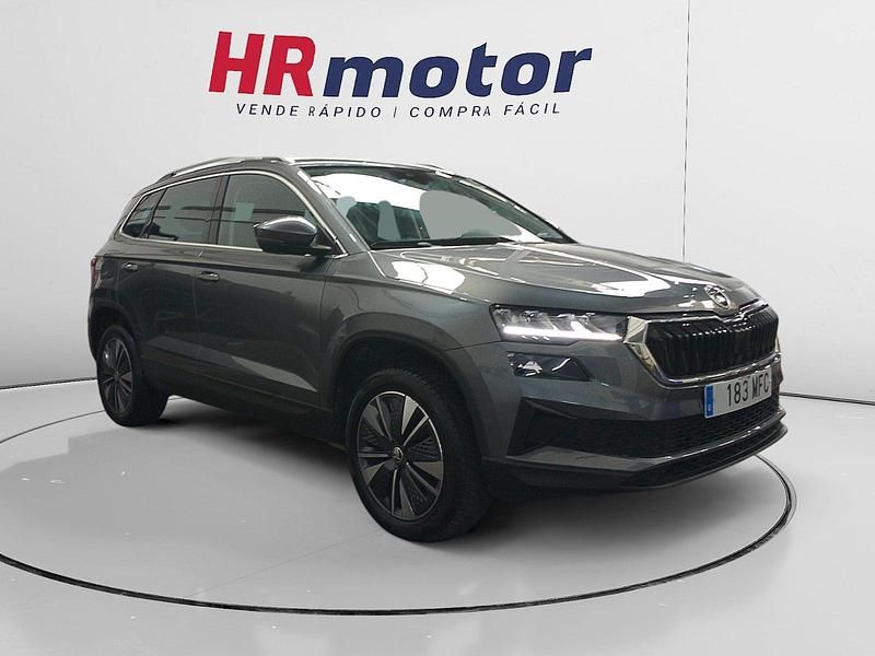 Gris Usado 2019 Skoda Karoq Ambition SUV | 17.990 € (Super precio) - Imagen 1/4