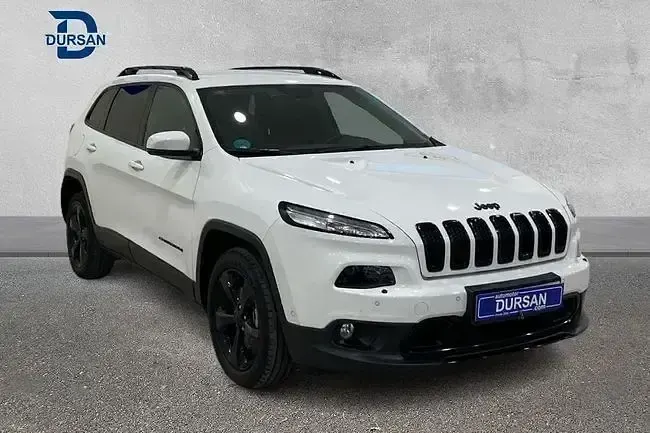 Usado Jeep Cherokee Night Eagle 185 CV (136 kW) 2018 Blanco SUV