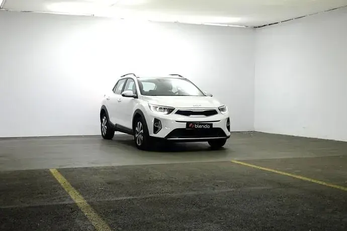 Usado Kia Stonic 84 CV (61 kW) 2023 SUV