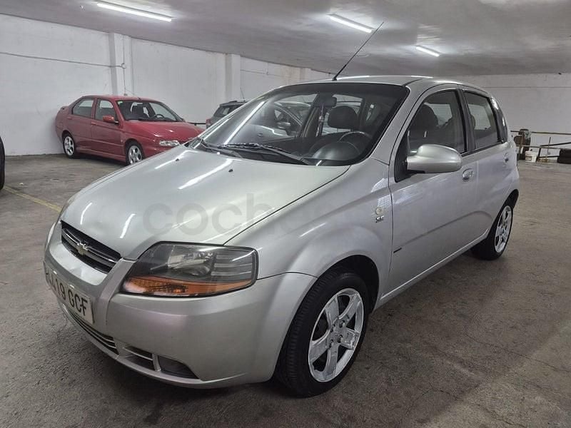Usado Chevrolet Kalos SE 72 CV (52 kW) 2008 Gris / plata Berlina
