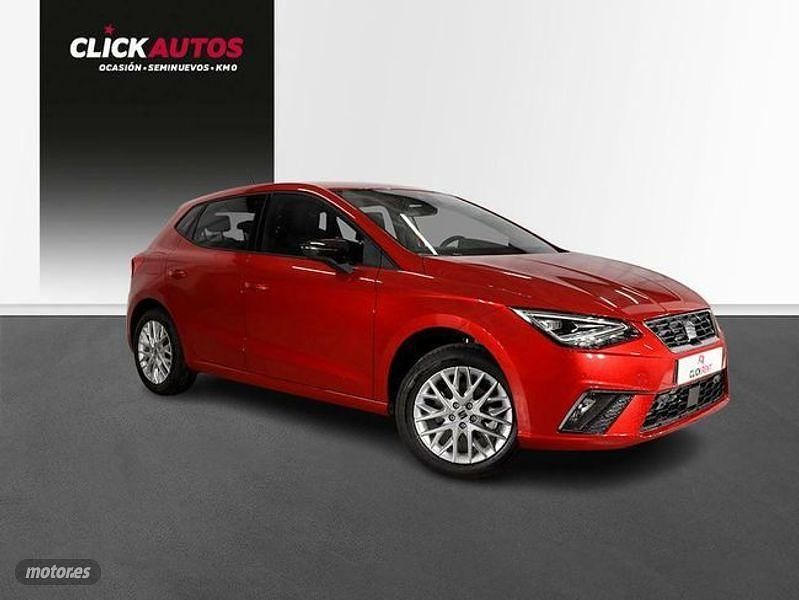 Usado Seat Ibiza FR 110 CV (80 kW) 2023 Rojo Berlina